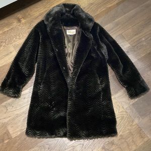 Marlo fur coat